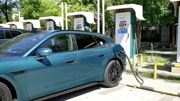 Shangjie Z7T Max Real-World Test: 270 km on 50% Charge, 13-Minute Fast Charge