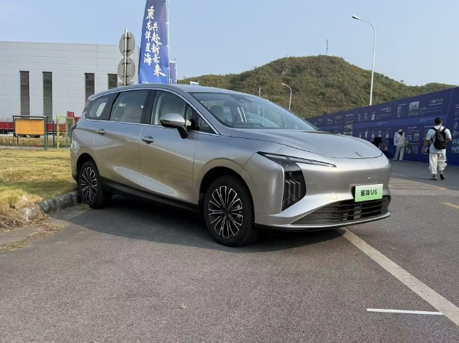 Dongfeng Fengxing launches Xinghai V6, bringing Huawei ADAS to the 100,000-yuan segment