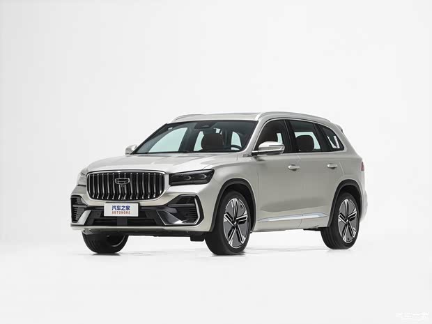 Geely Xingyue L i-HEV Review: Big, Quiet, but Front-Seat Focused