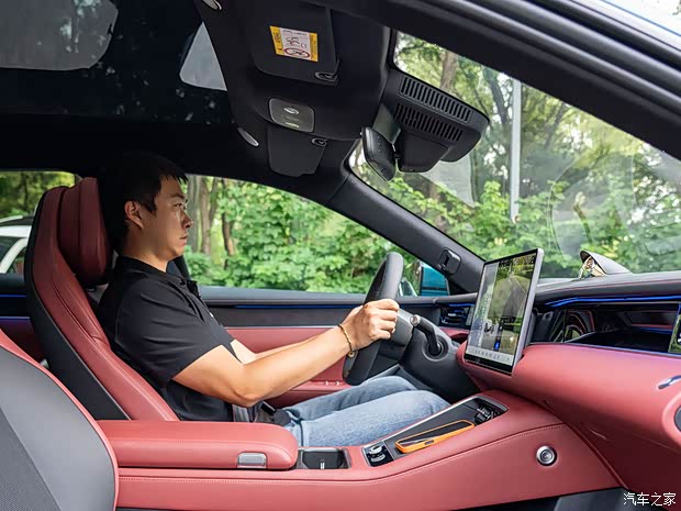 Shangjie Z7T Space Review: A Shooting Brake That Balances Comfort and Utility