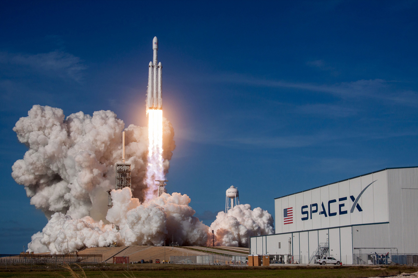 SpaceX's Nasdaq 100 Weighting Set to Rise, Triggering Billions in Passive Buying